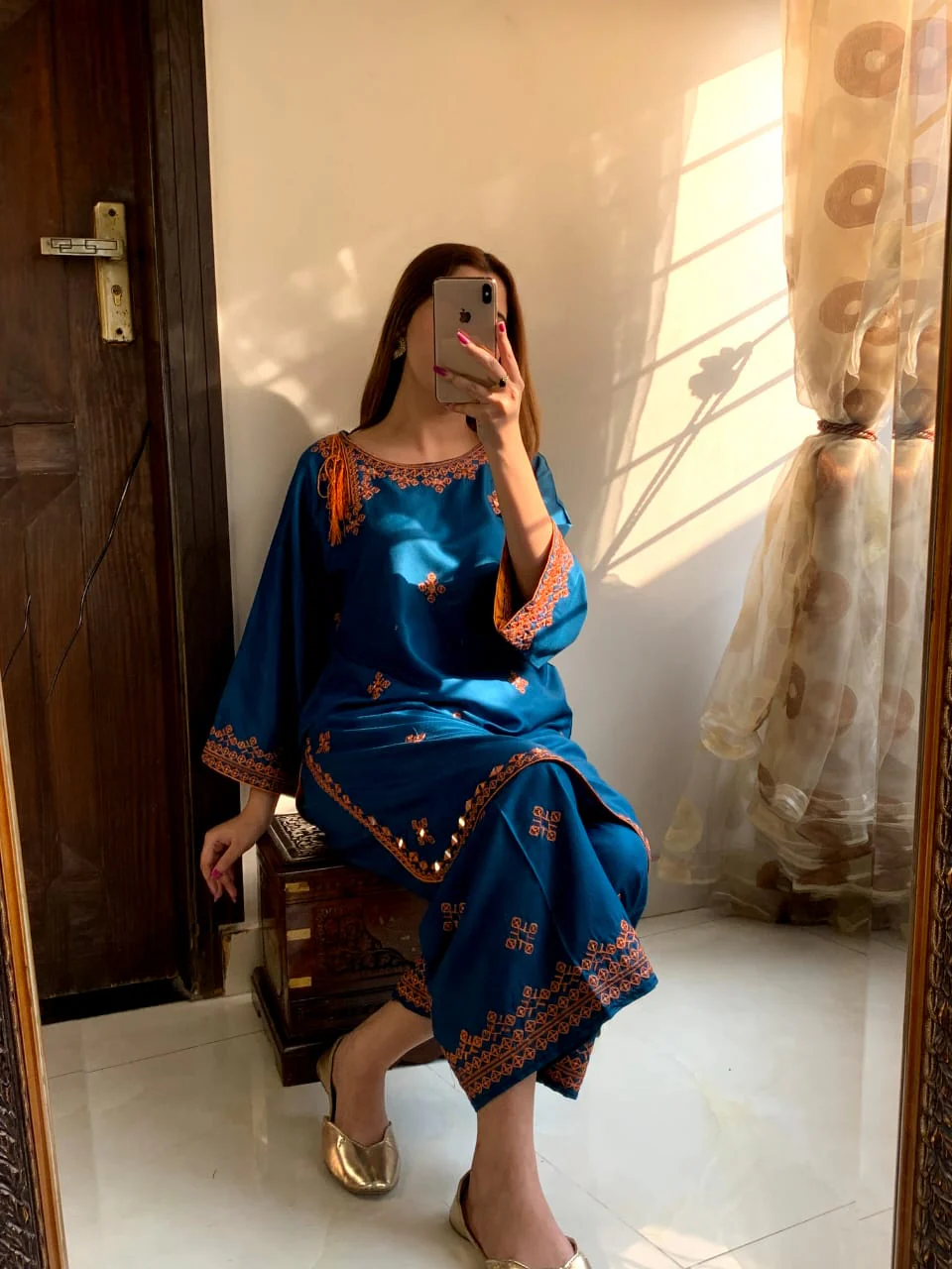 Biya mirror worked embroidery 2pcs - Image 8