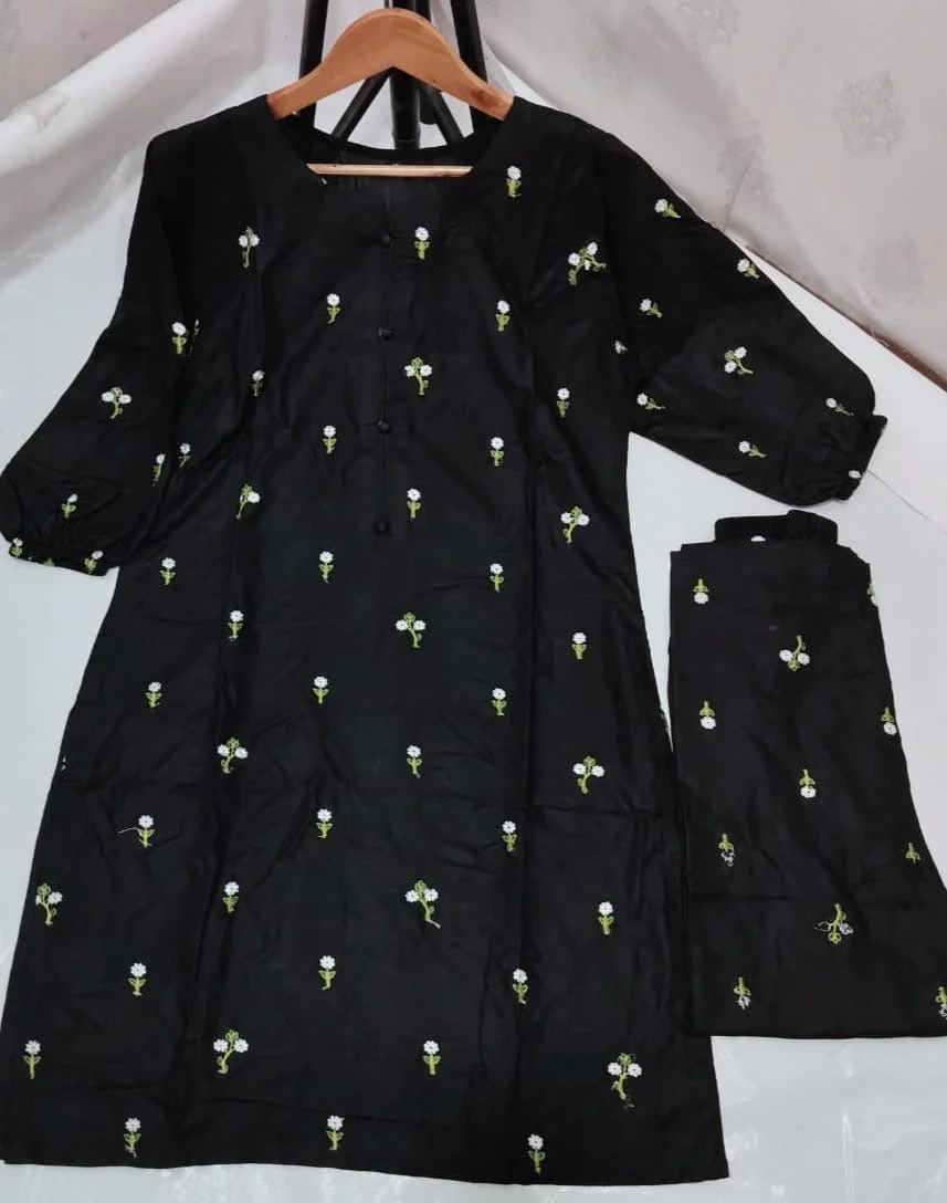 Floral embroidered 2pc - Image 7