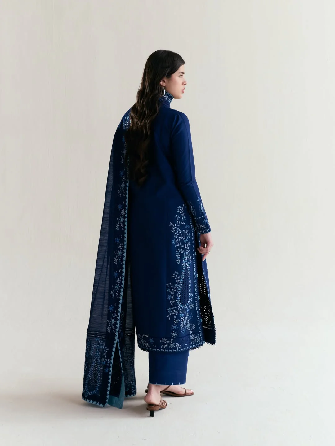 Pakeeza Embroidered - 3pc - Image 4