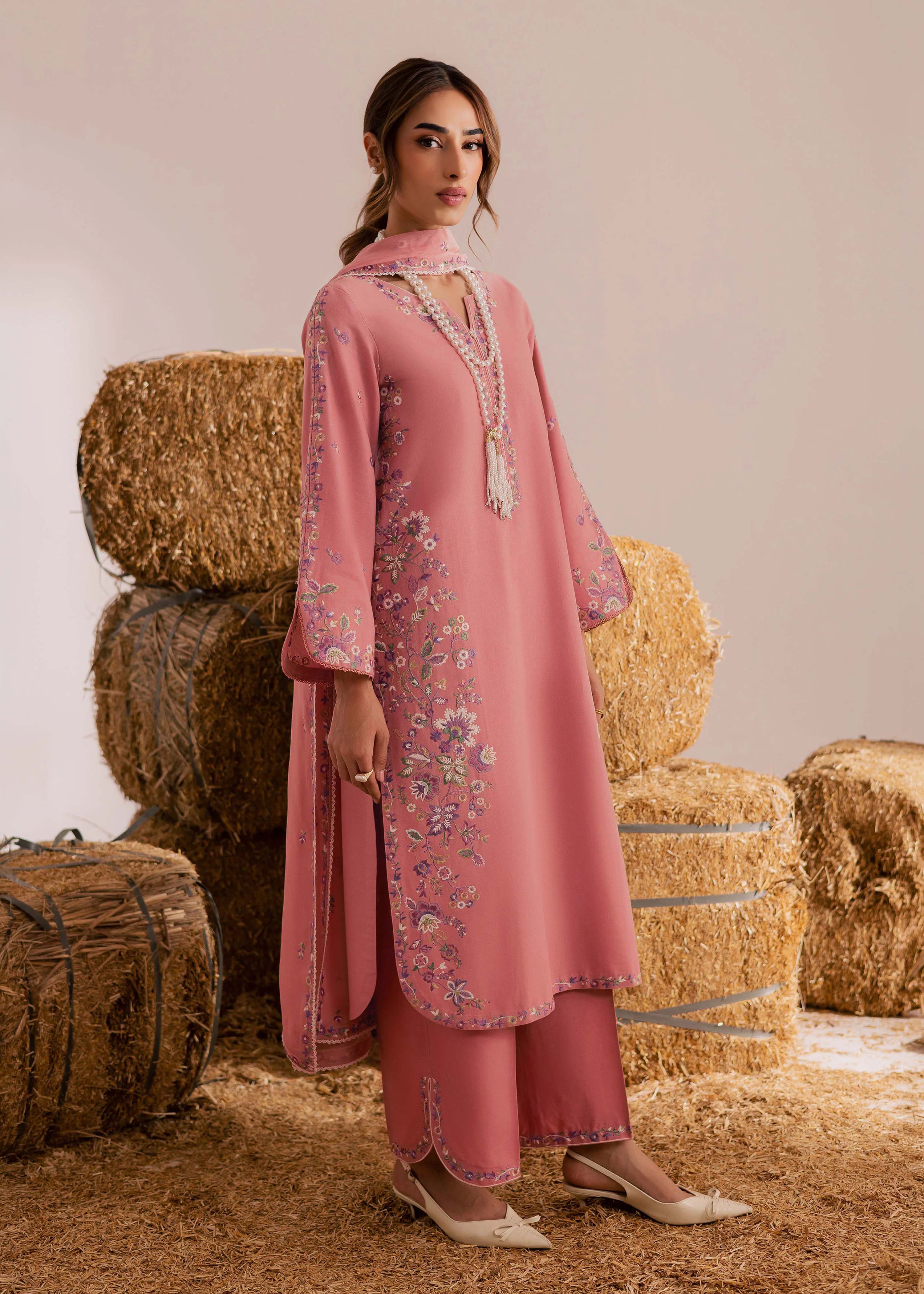 Rehab Embroidered - 3pc - Image 6